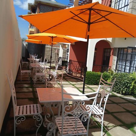 Machakos Suites Luxury Hotel Esterno foto