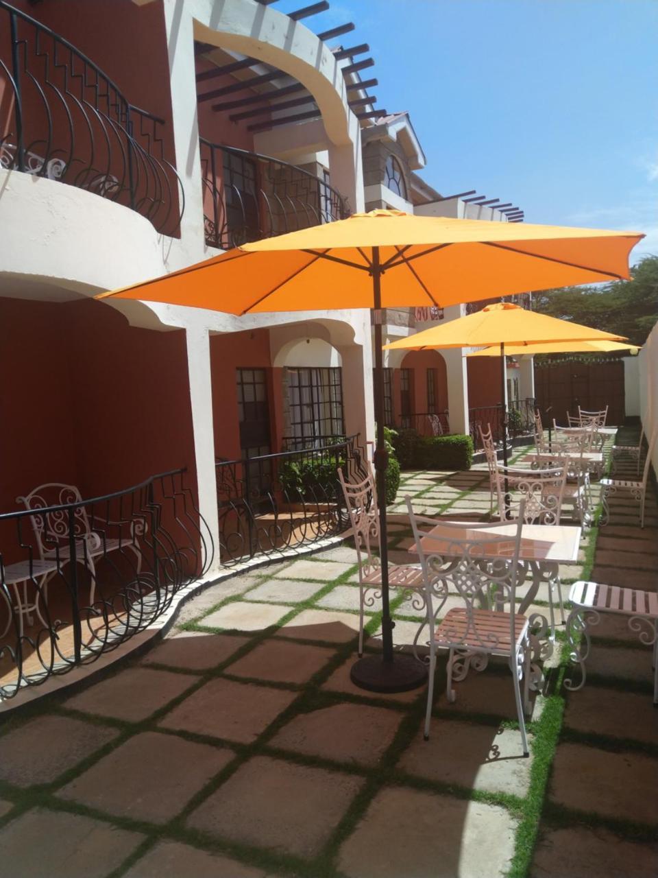 Machakos Suites Luxury Hotel Esterno foto