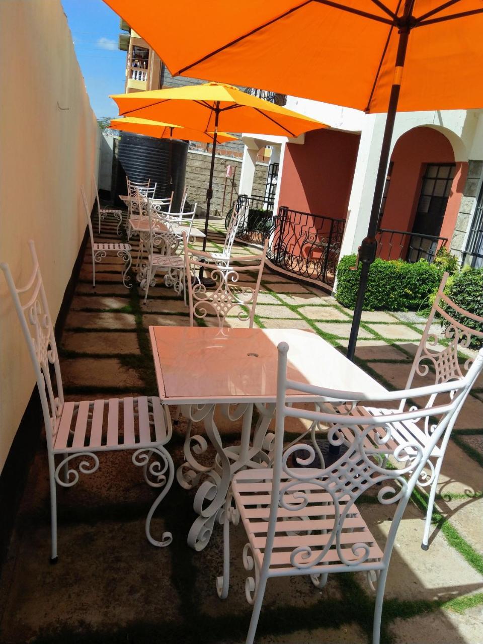 Machakos Suites Luxury Hotel Esterno foto