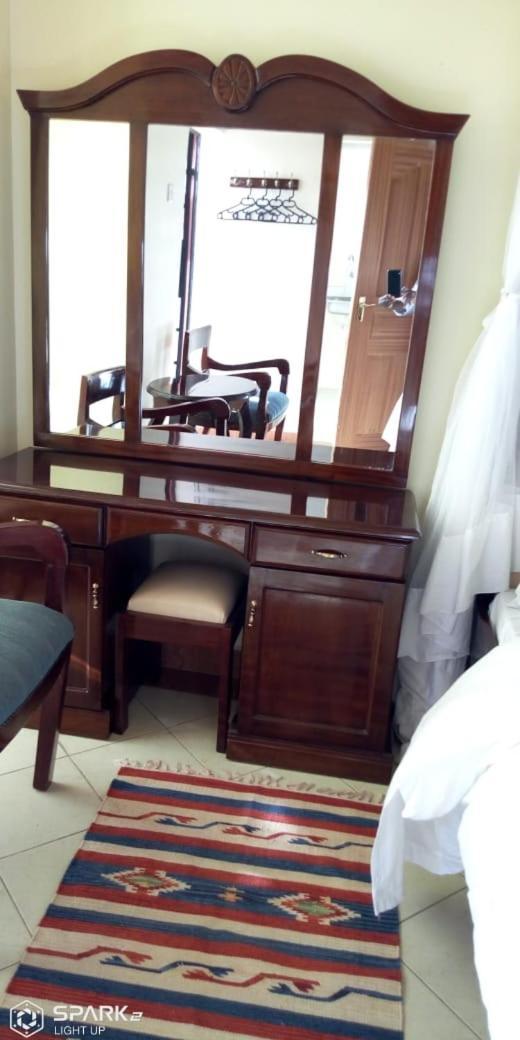 Machakos Suites Luxury Hotel Esterno foto