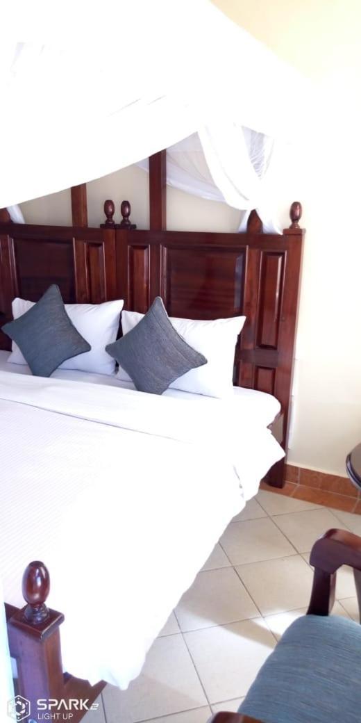 Machakos Suites Luxury Hotel Esterno foto